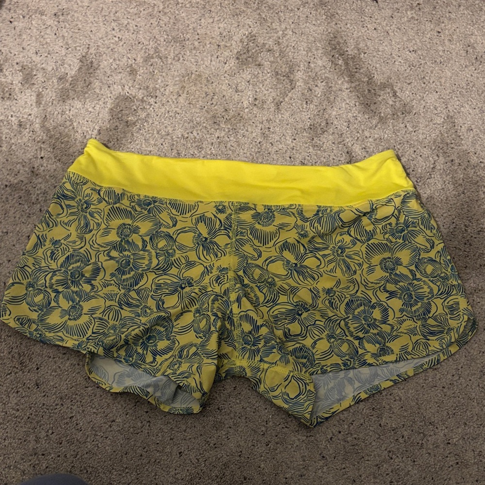 Vibrant Floral Women's Athletic Shorts